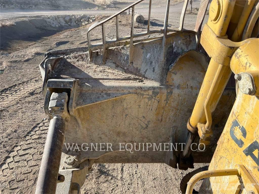 CAT D8N Pásové dozéry