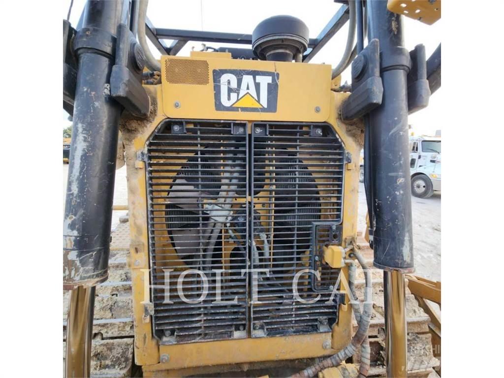 CAT D8T Pásové dozéry