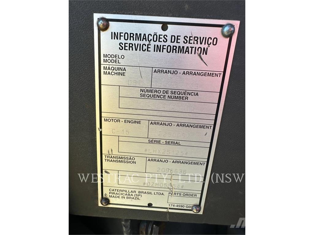 CAT D8T Pásové dozéry