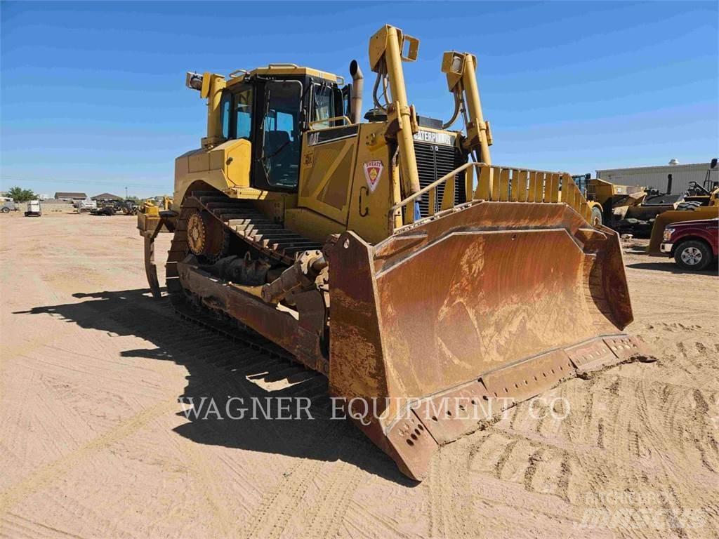CAT D8T Pásové dozéry