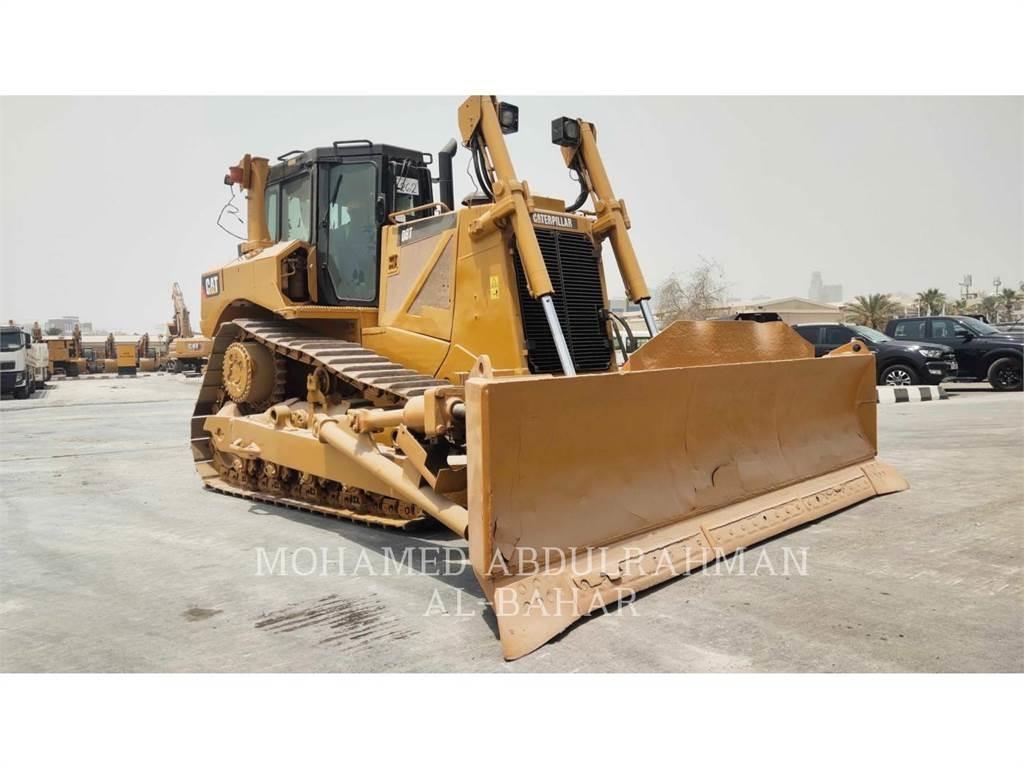 CAT D8T Pásové dozéry