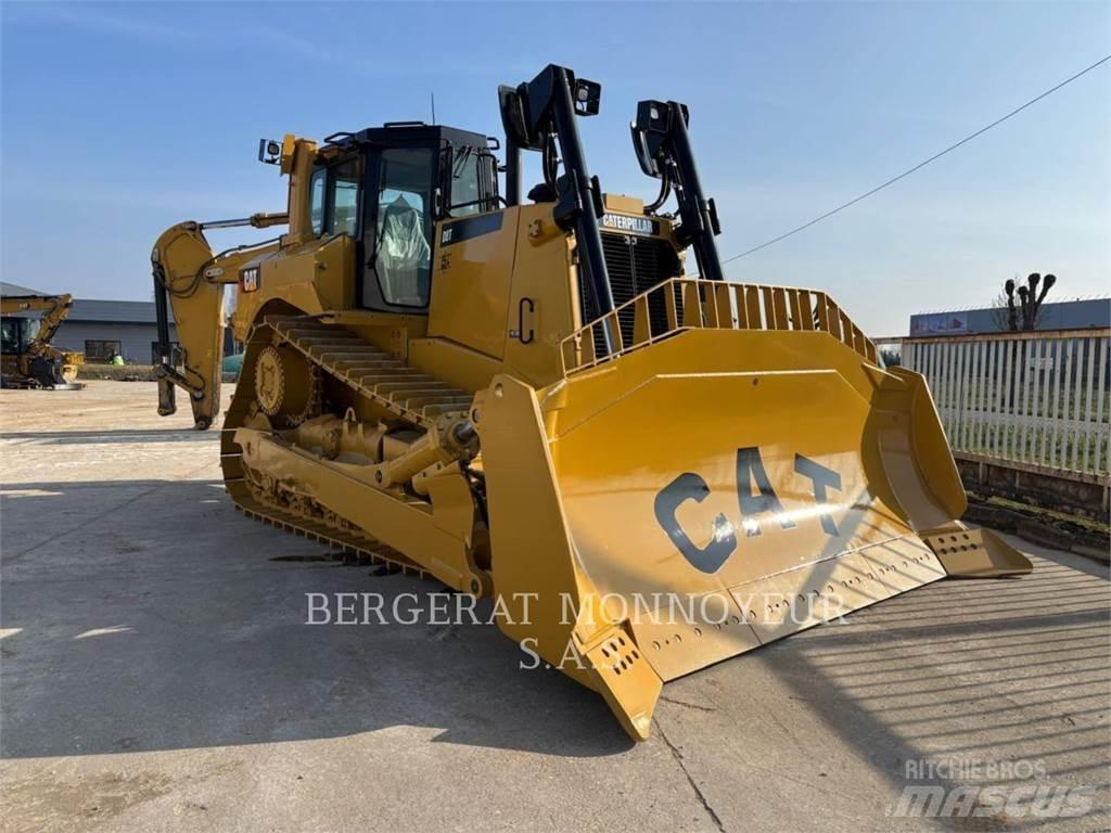 CAT D8T Pásové dozéry