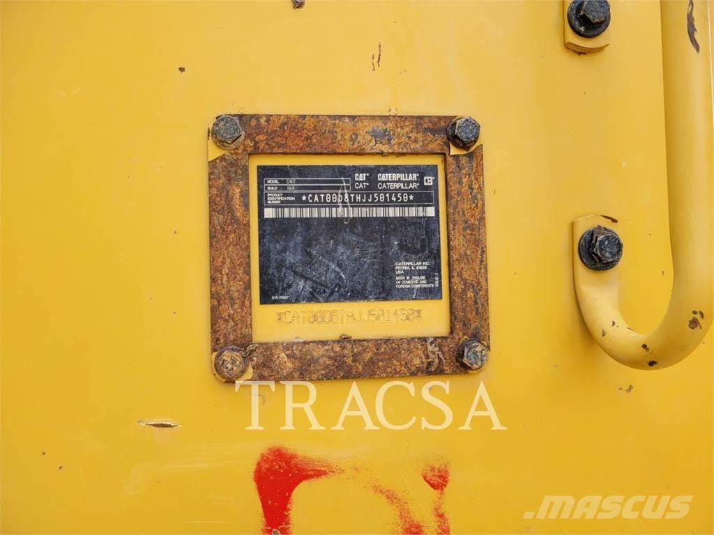 CAT D8T Pásové dozéry