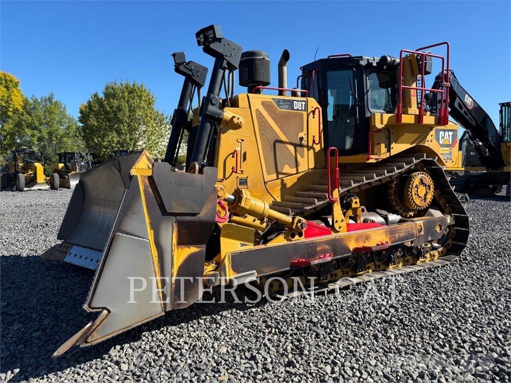 CAT D8T Pásové dozéry