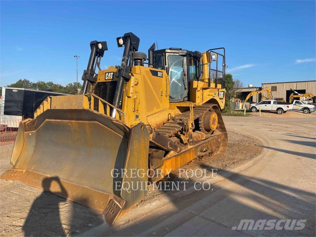 CAT D8T Pásové dozéry