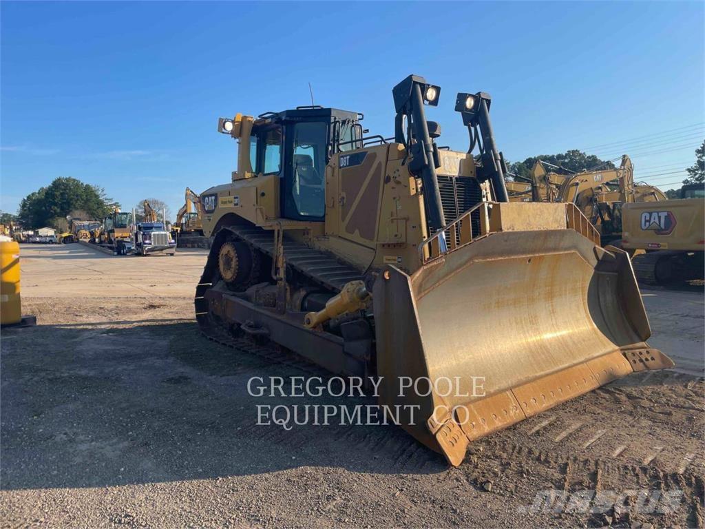 CAT D8T Pásové dozéry