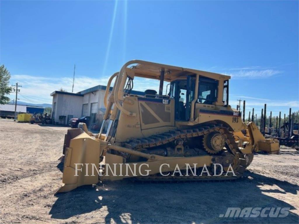 CAT D8T Pásové dozéry