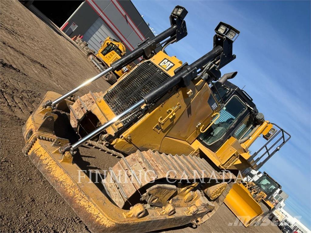 CAT D8T Pásové dozéry