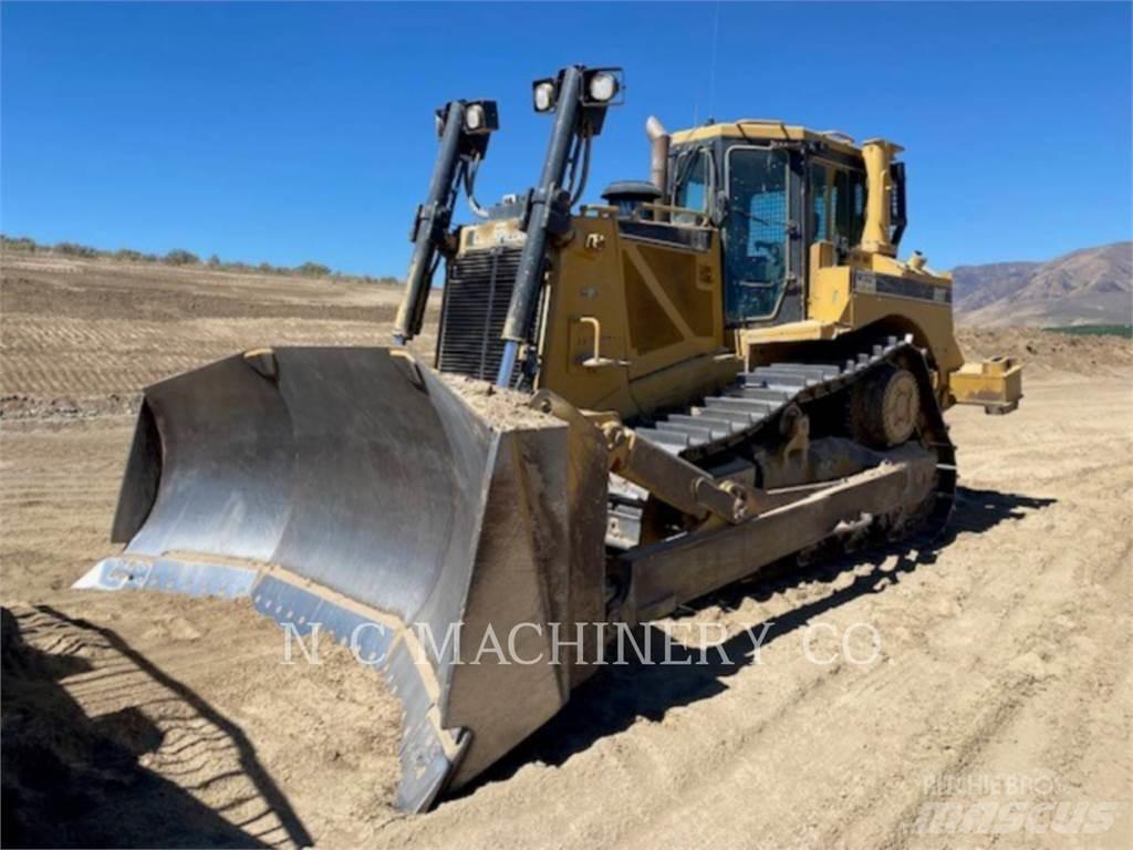 CAT D8T Pásové dozéry