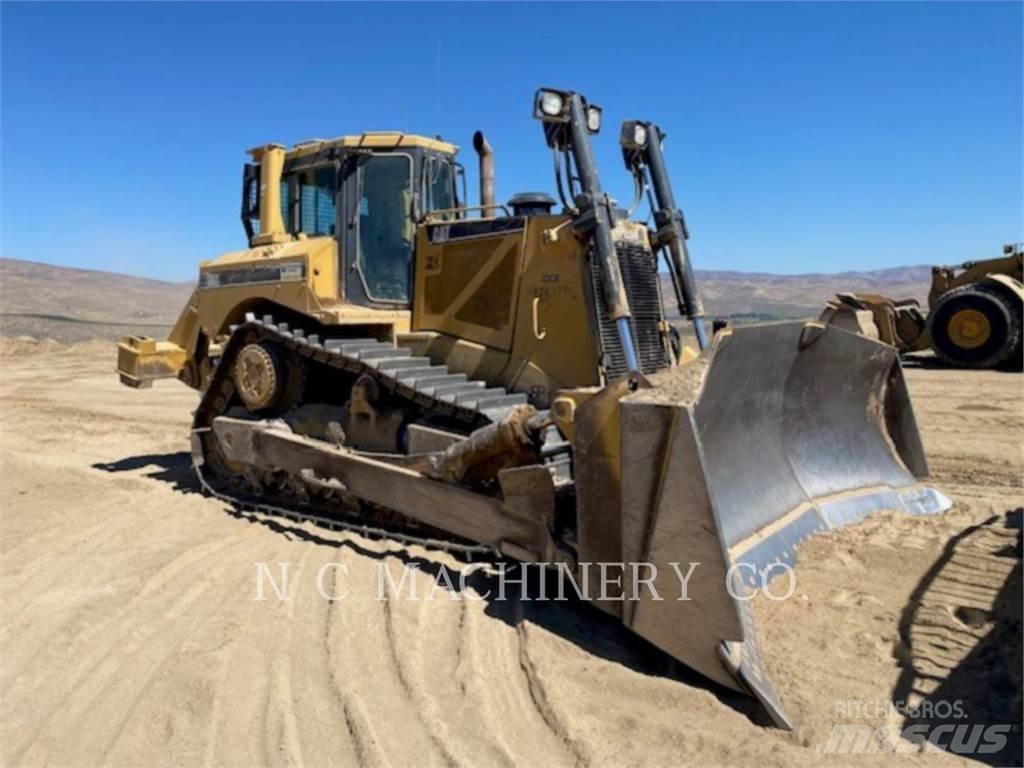 CAT D8T Pásové dozéry