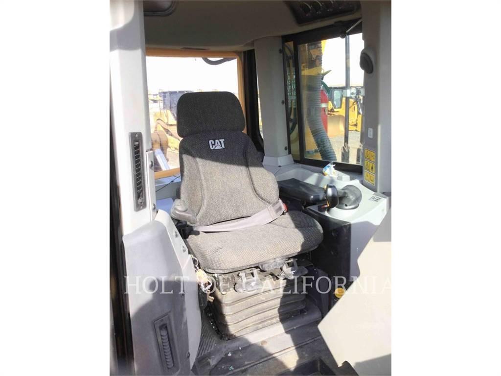 CAT D8T 3W Pásové dozéry
