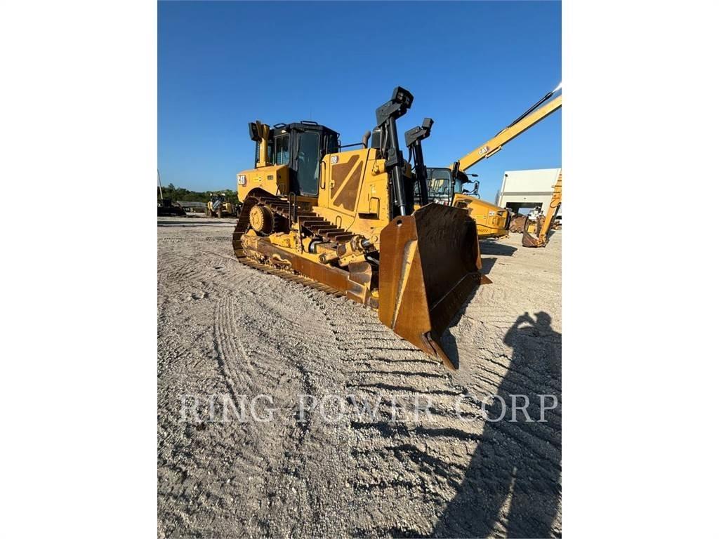 CAT D8WINCH Pásové dozéry