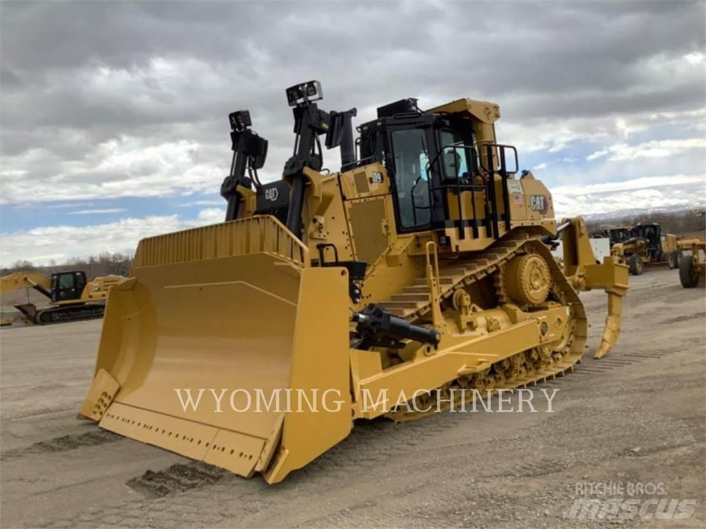 CAT D9 Pásové dozéry