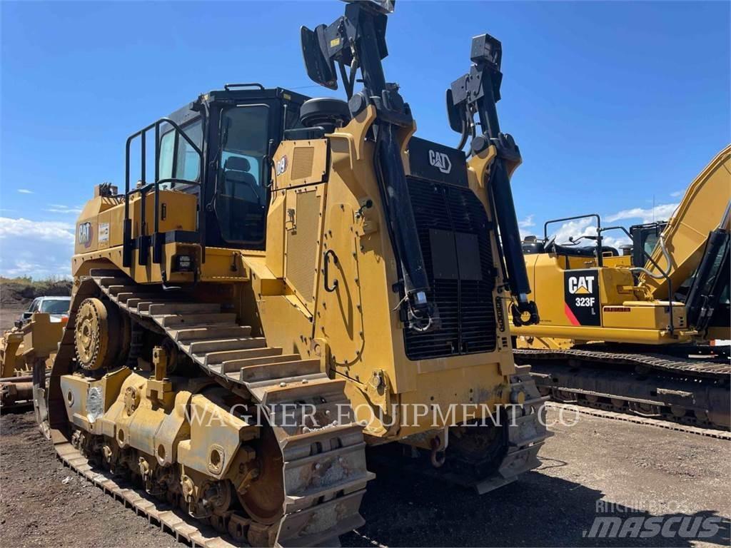 CAT D9 Pásové dozéry
