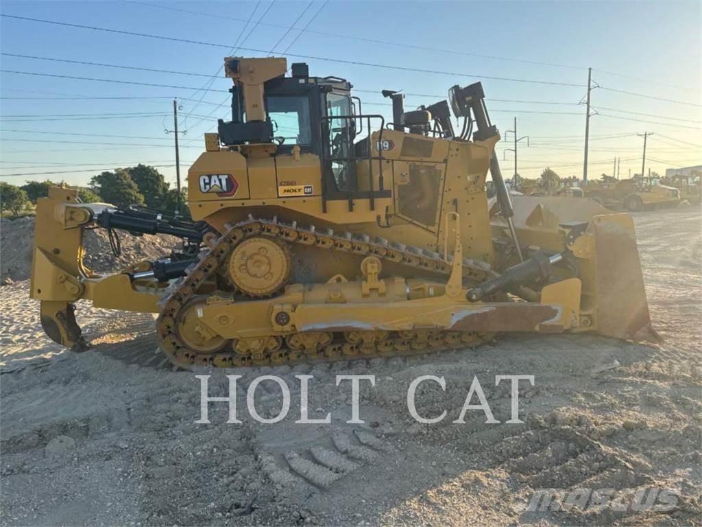 CAT D9 Pásové dozéry