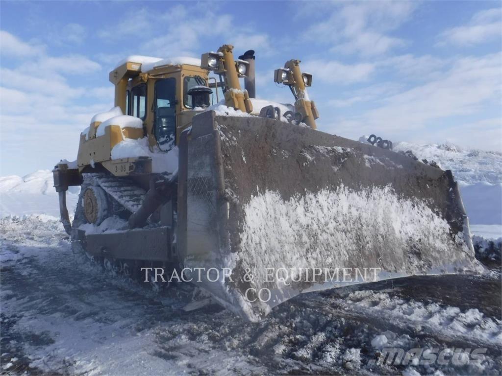 CAT D9N Pásové dozéry
