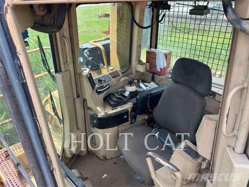CAT D9R Pásové dozéry