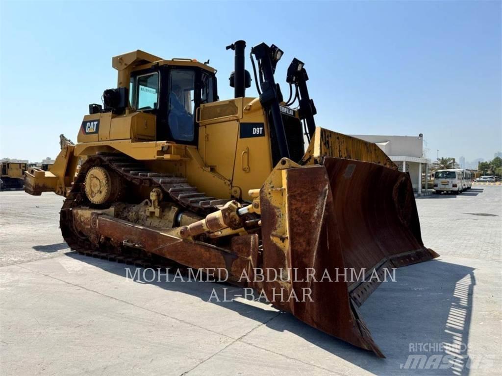 CAT D9T Pásové dozéry