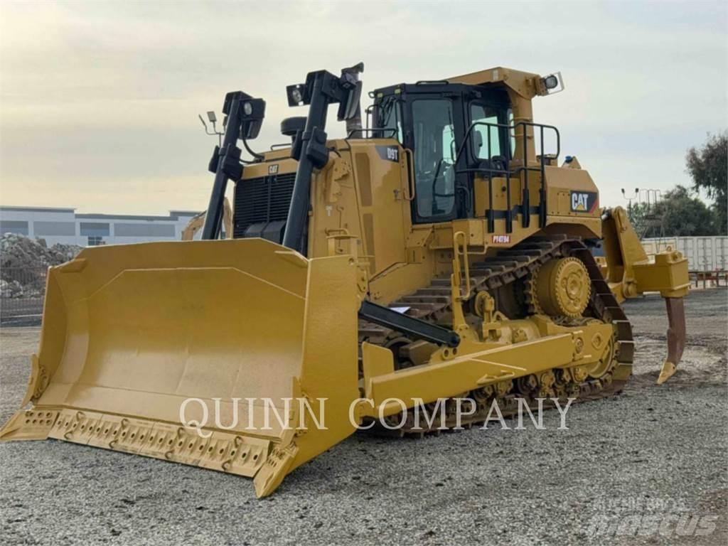 CAT D9T Pásové dozéry