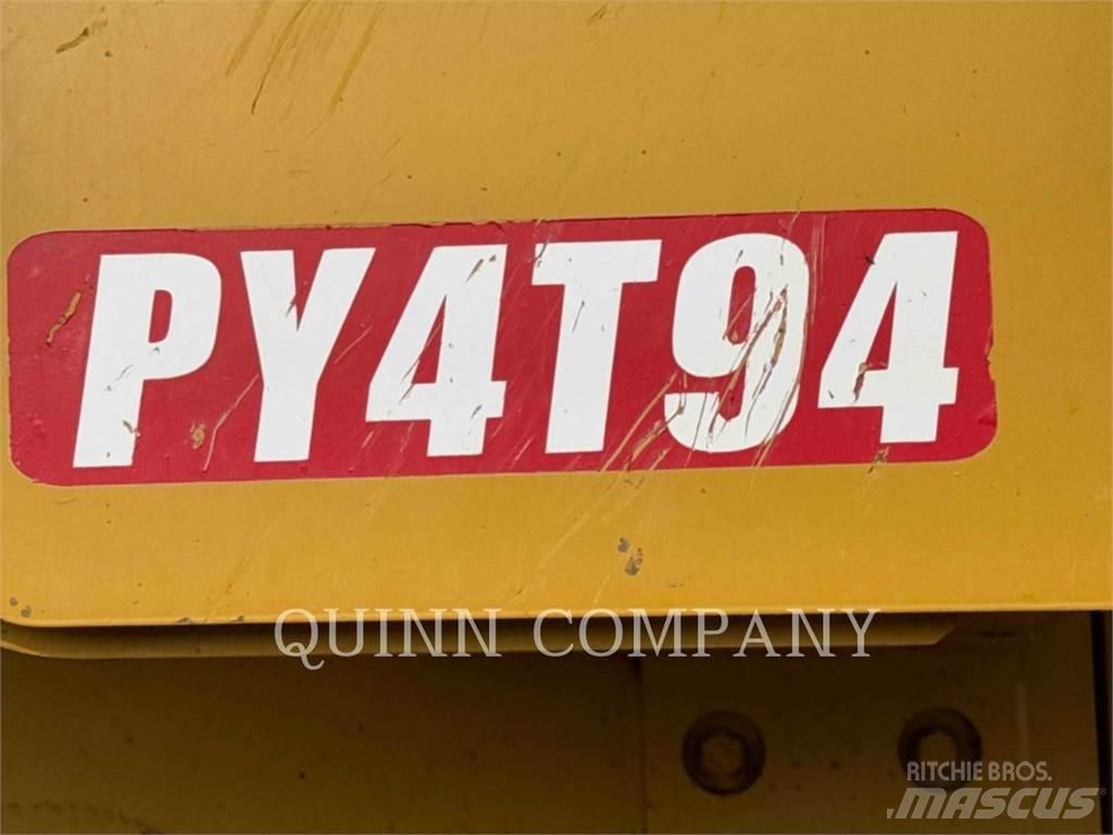 CAT D9T Pásové dozéry
