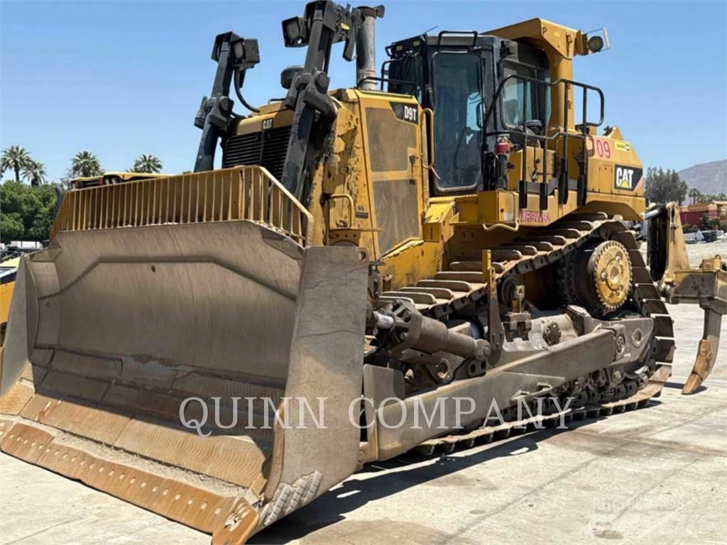 CAT D9T Pásové dozéry