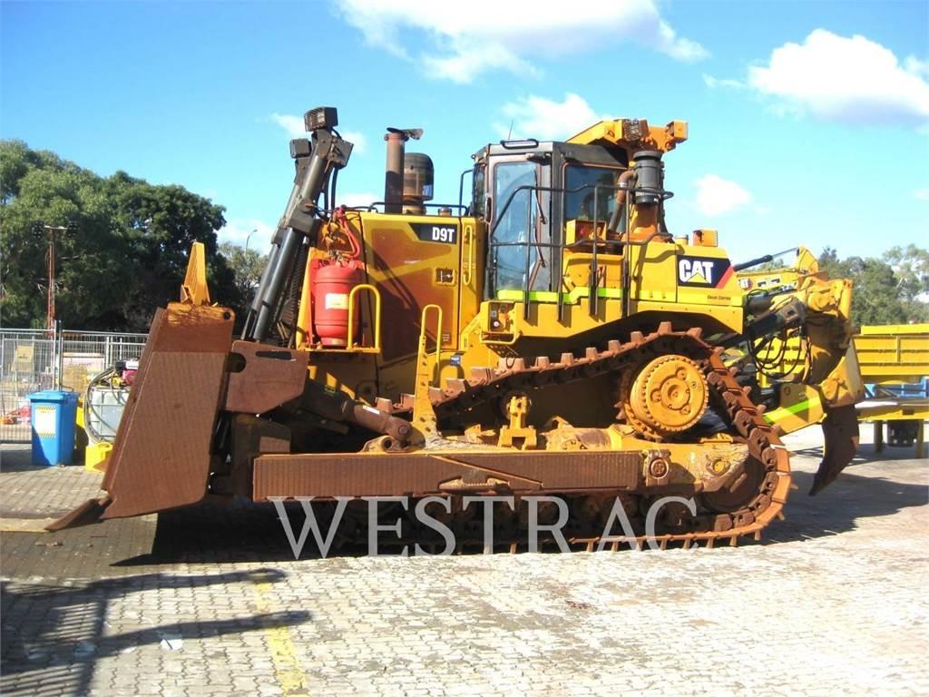 CAT D9T Pásové dozéry