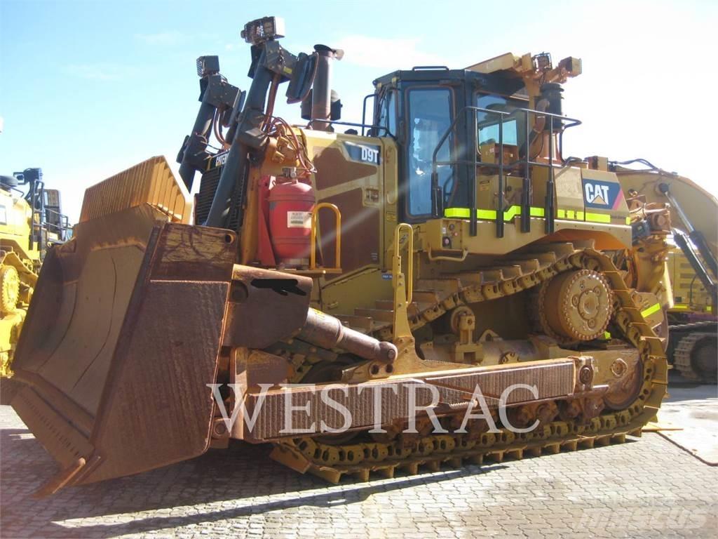 CAT D9T Pásové dozéry