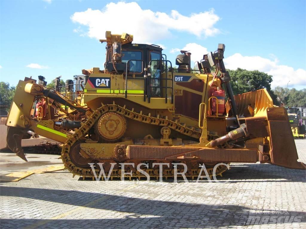 CAT D9T Pásové dozéry
