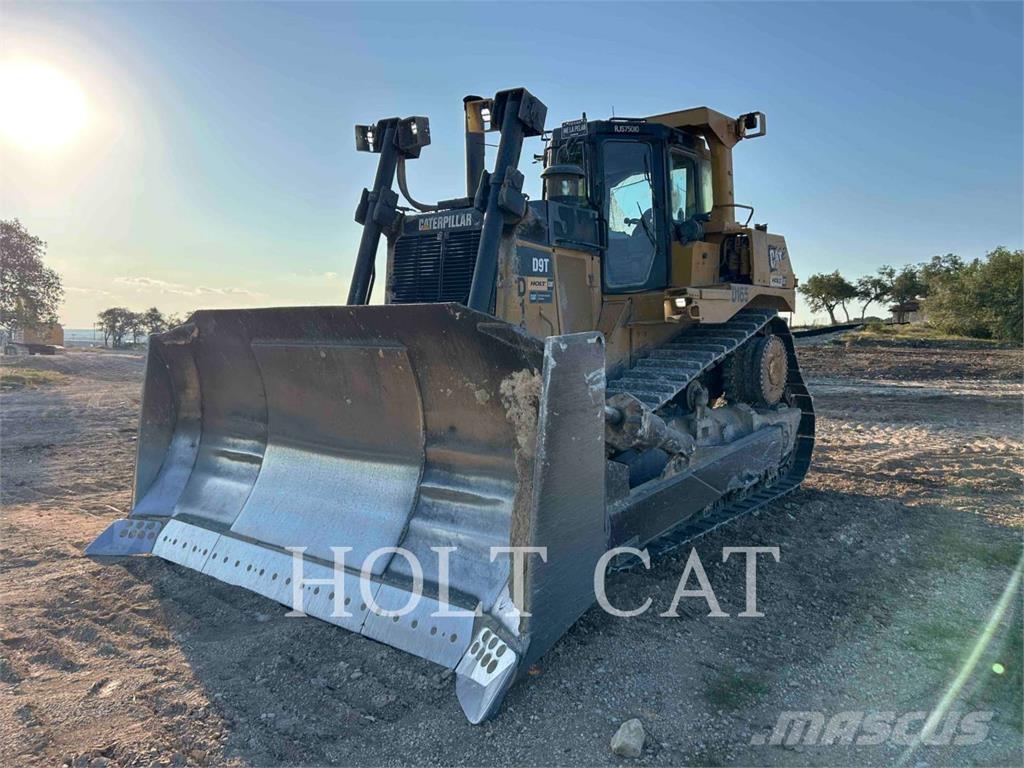 CAT D9T Pásové dozéry