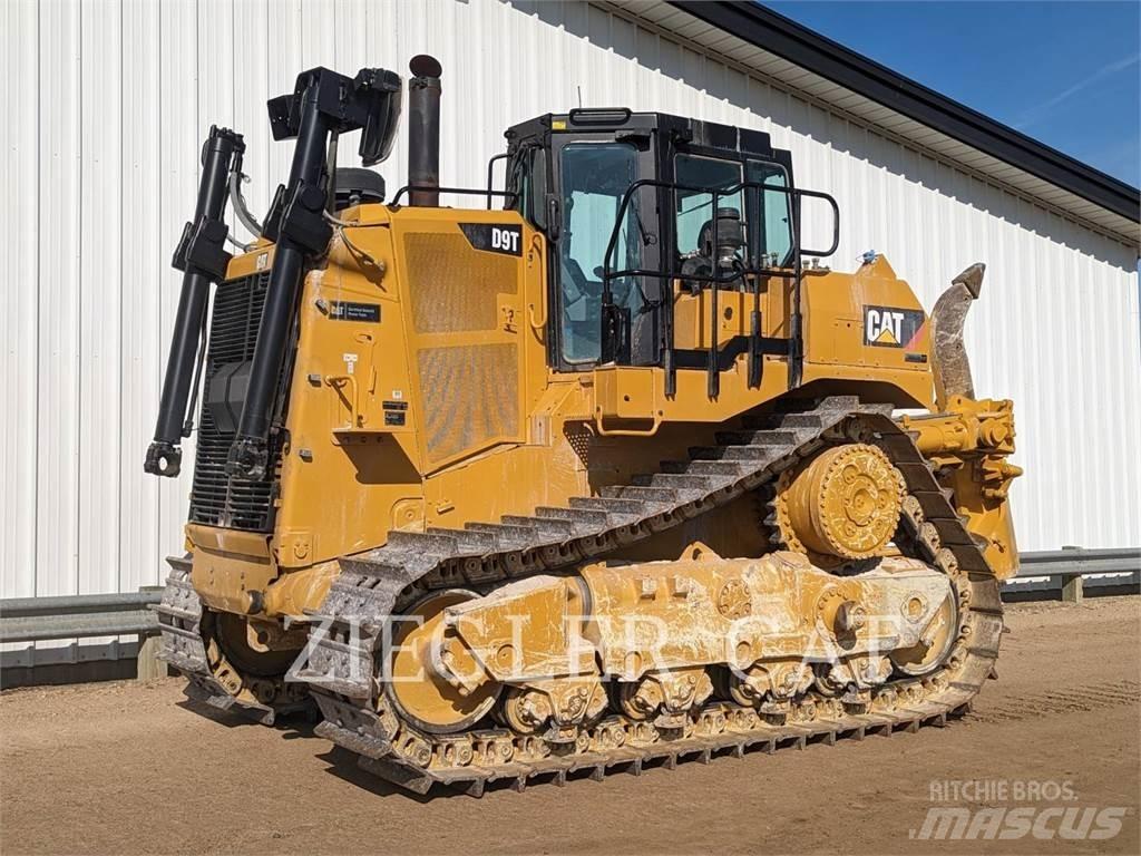 CAT D9T Pásové dozéry