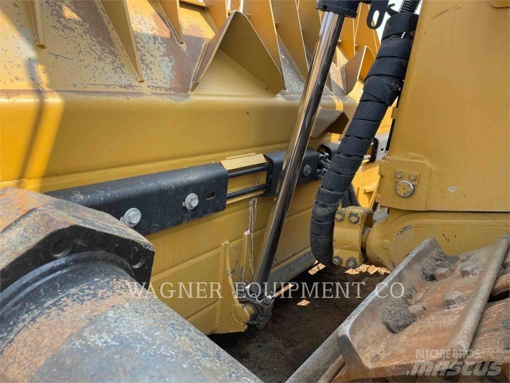 CAT D9T Pásové dozéry