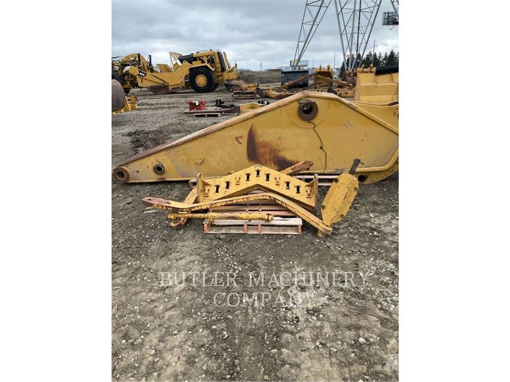 CAT FRONT SCARIFIER Rozrývače