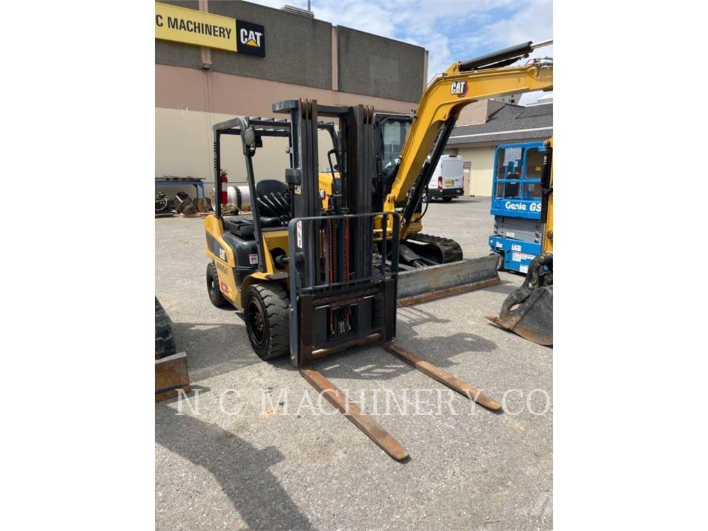 CAT GP30N5 LPG vozíky