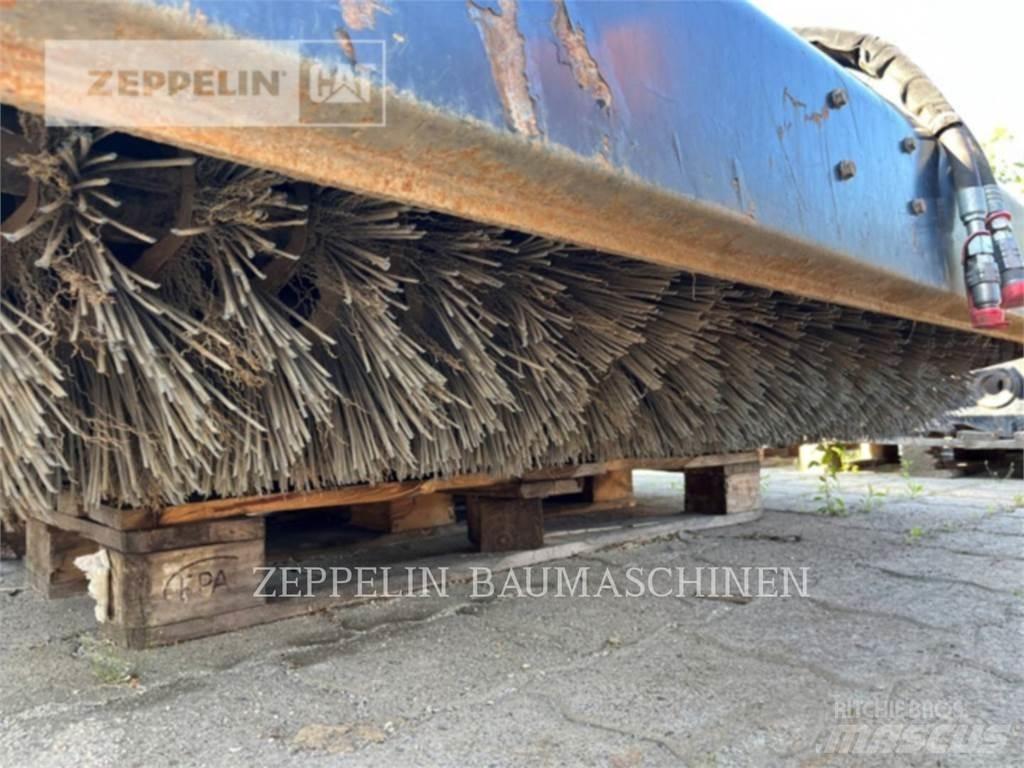 CAT KEHRMASCHINE BU118 Zametacie kefy