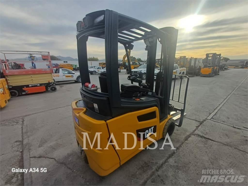 CAT LIFT TRUCKS 2ET4000 Iné