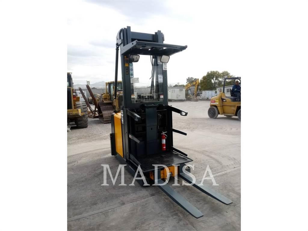 CAT LIFT TRUCKS EKS308 Iné