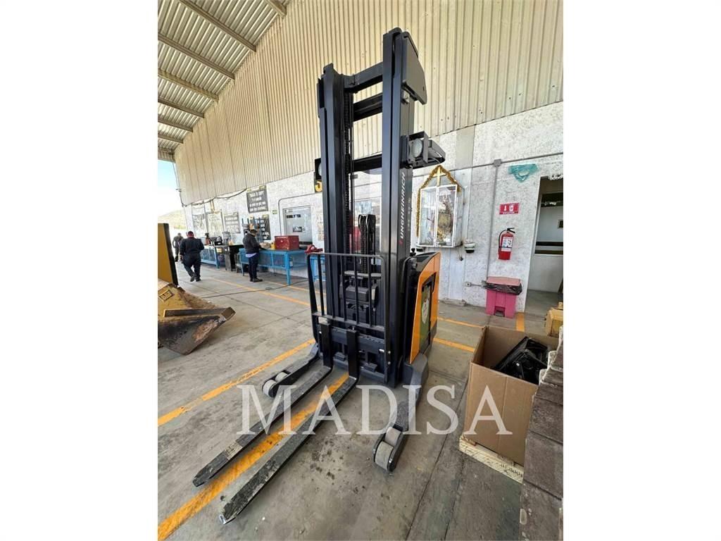 CAT LIFT TRUCKS ETR345 Iné