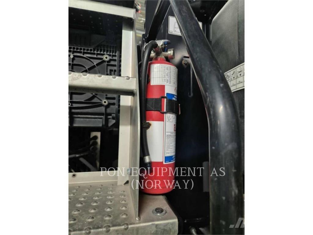 CAT M314F Kolesové rýpadlá