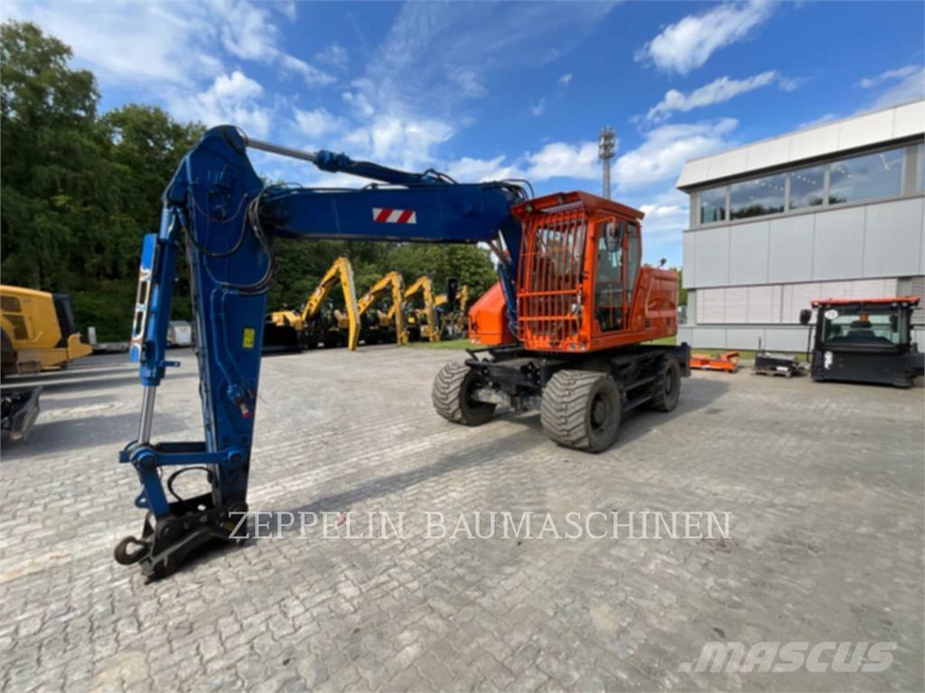 CAT M318-07A Kolesové rýpadlá
