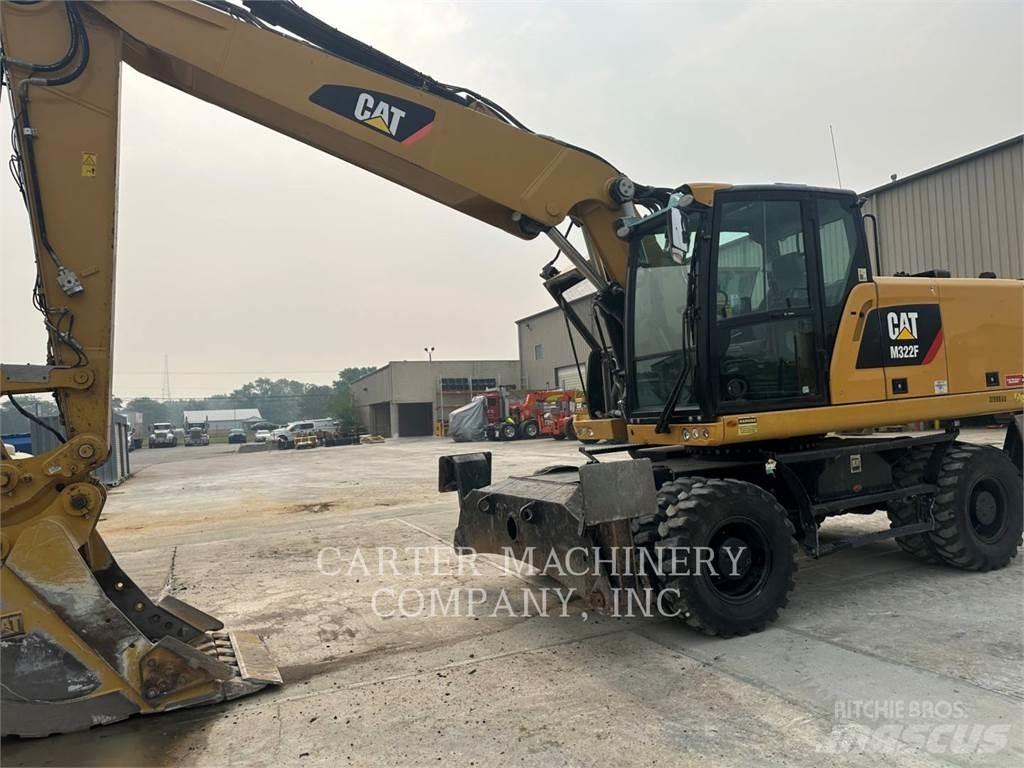 CAT M322F Kolesové rýpadlá