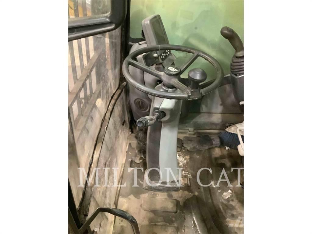 CAT M325D L MH Demolačné rýpadlá