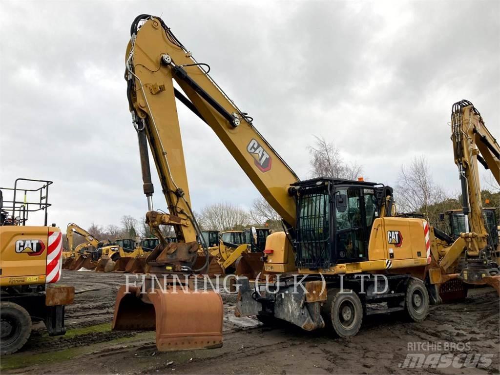 CAT MH3022 Kolesové rýpadlá