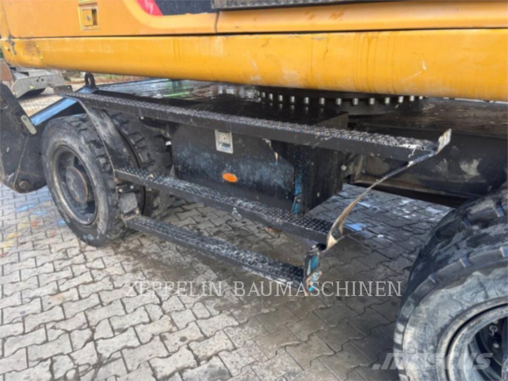 CAT MH3022 Demolačné rýpadlá