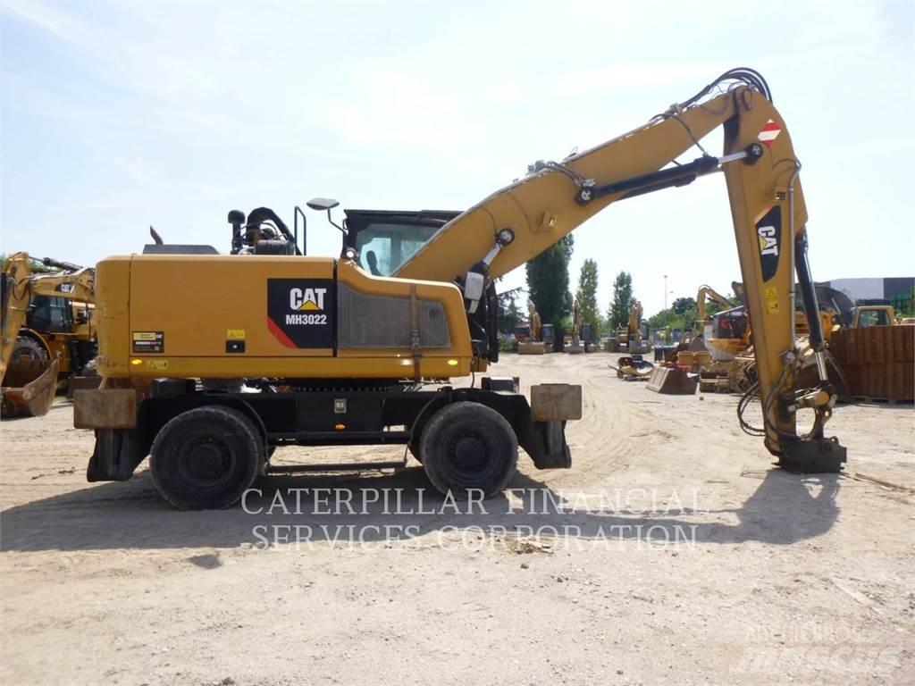 CAT MH3022-06 Kolesové rýpadlá