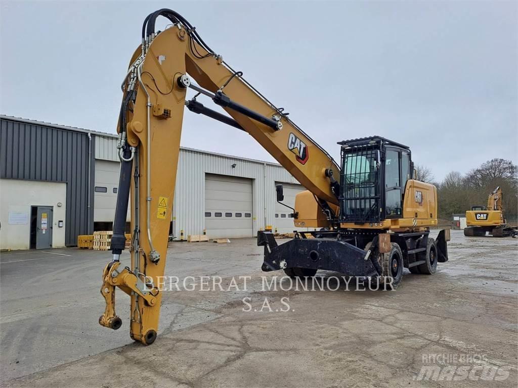 CAT MH3024 Kolesové rýpadlá