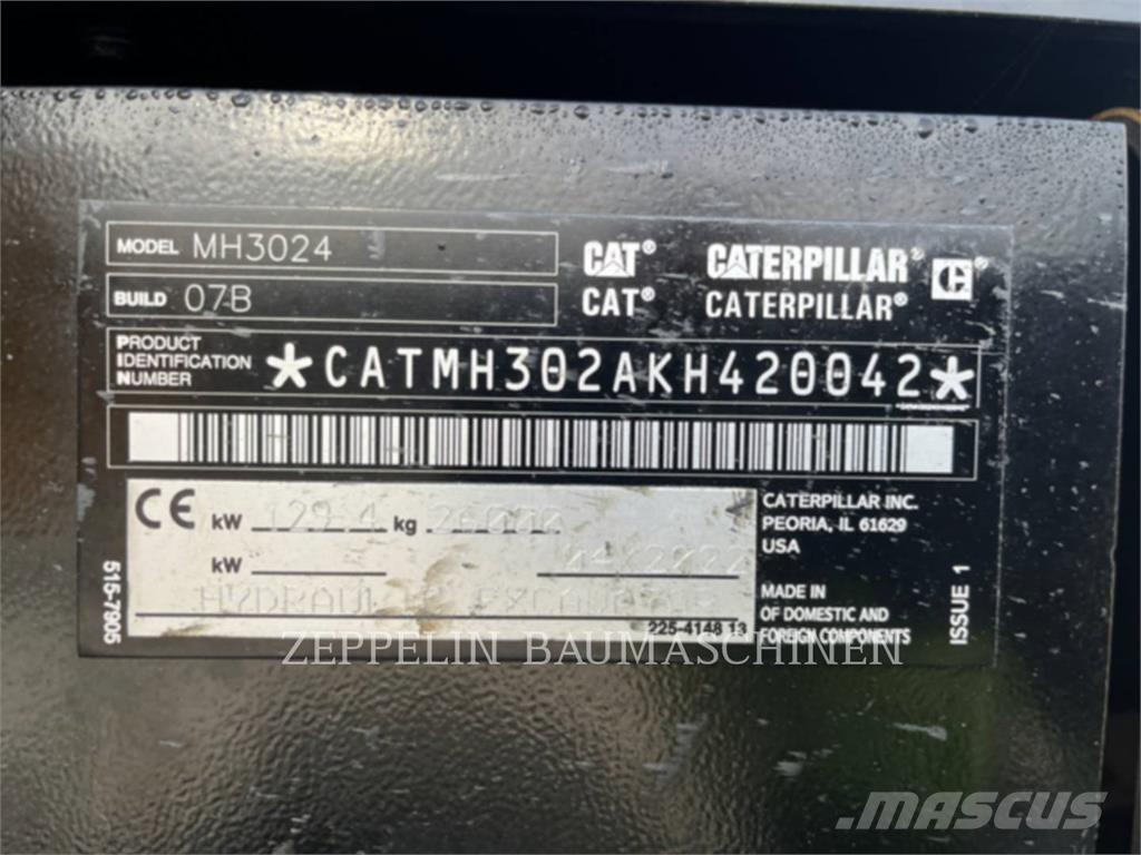 CAT MH3024-07A Demolačné rýpadlá
