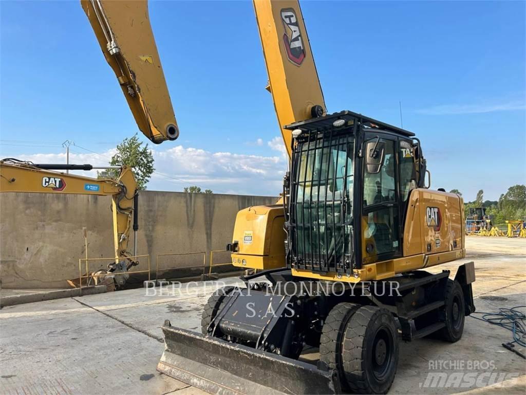 CAT MH3024-1 Kolesové rýpadlá