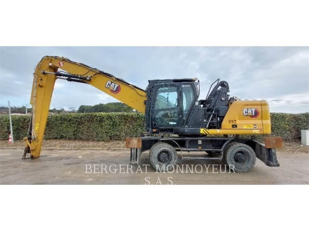 CAT MH3026 Kolesové rýpadlá