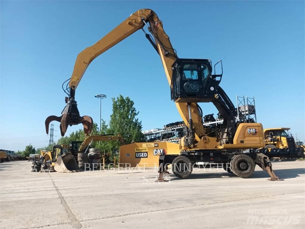 CAT MH3026 Kolesové rýpadlá