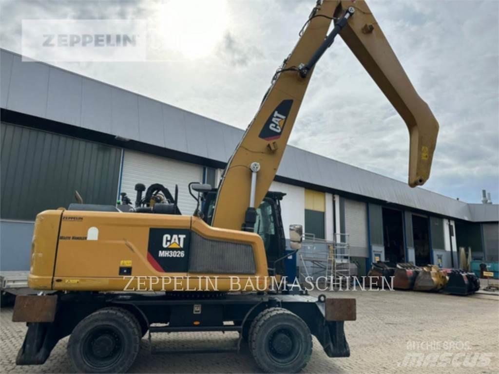 CAT MH3026-06C Demolačné rýpadlá